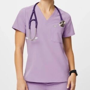 women's Lavender Dew Catarina™ - One-Pocket Scrub Top - XS / Lavender Dew